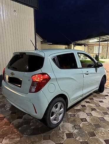 опель в рассрочку: Chevrolet Spark: 2021 г., Бензин, Хэтчбэк — 4