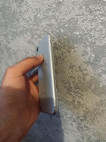 ipad ош: IPhone 8, Новый, 256 ГБ, Белый, Защитное стекло, 70 % — 5