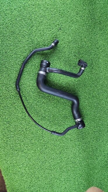 блок предохранителей: Патрубок 1712 7 531 768 Е82 Е88 Е90 Е84 С двс N46 Год 2008 В — 1