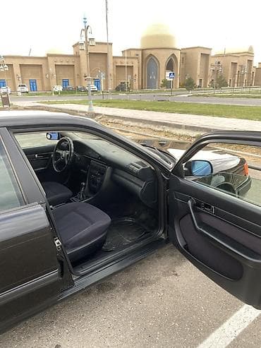 e500 124: Audi 100: 1993 г., 2.6 л, Механика, Газ, Седан — 7