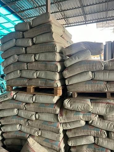 50: Цемент в мешках на поддонах. - Формат фасовки: мешки стандартного — 1