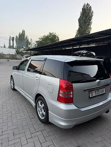 ключ на приус: Toyota WISH: 2003 г., 1.8 л, Автомат, Бензин — 7