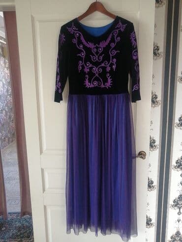 прокат национальных костюмов для детей: Көйнөк сатылат 46-48 размер.1800сомго берем, белдемчиси бар. 5000с — 1