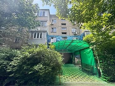 по ворошилова: 3 комнаты, 65 м², 104 серия, 3 этаж, Старый ремонт — 1