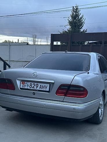Mercedes-Benz E-Class: 1998 г., 2.8 л, Автомат, Бензин, Седан