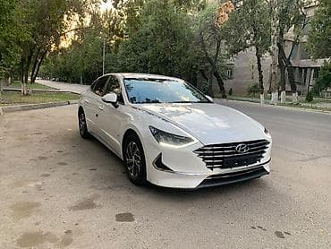 Транспорт: Hyundai Sonata: 2022 г., 2 л, Автомат, Гибрид, Седан — 5