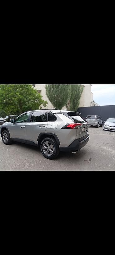 rav4 2024: Toyota RAV4: 2022 г., 2.5 л, Автомат, Гибрид, Кроссовер — 2