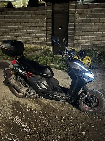 100: Тип скутера Suzuki, 180 куб. см, Бензин, Б/у — 4