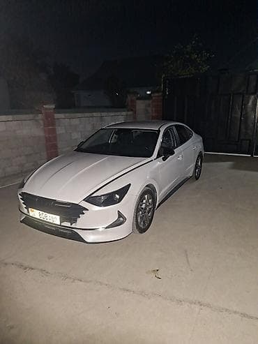 Транспорт: Hyundai Sonata: 2020 г., 2 л, Автомат, Бензин, Седан — 1