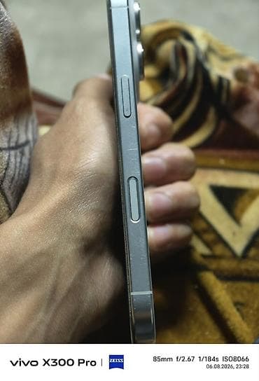 iphone 9: IPhone 16 Pro, 256 ГБ, цвет белый,аккумулятор 89%,состояние хорошее — 3