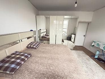 дом в стиле хайтек: Продается одноэтажный жилой дом в стиле хай‑тек, ж/м Колмо. Общая — 8