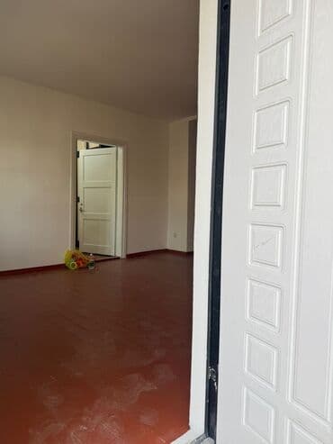 сдаю в аренду офис: Ижарага берем Офистик, 70 кв. м, Менчик үйдө, 1-катар, Өзүнчө кире бериши менен, Өзүнчө санитардык түйүнү менен — 2