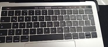 core 2: MacBook Pro 13" (2017) с Touch Bar Характеристики: - Процессор — 3