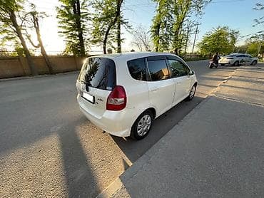 fit 2020: Honda Fit: 2003 г., 1.3 л, Вариатор, Бензин, Хэтчбэк — 3