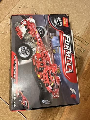 Конструкторы из серии блоков. 1) Конструктор гоночного болида Formula