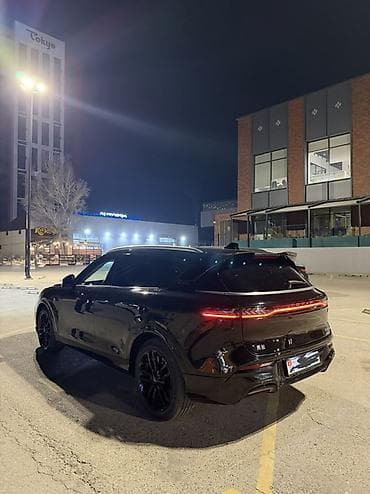 2 jz: Voyah Бесплатно: 2024 г., 1.5 л, Электромобиль, Кроссовер — 4