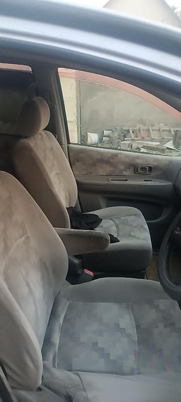 elgrand e51: Nissan Liberty: 2001 г., 2 л, Вариатор, Бензин, Минивэн — 8