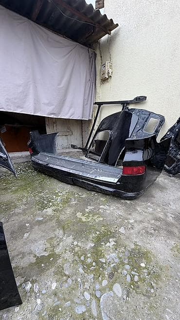 Крылья и комплектующие: Комплект кузовных деталей и оптики на Mercedes-Benz (см. фото) Бу — 4