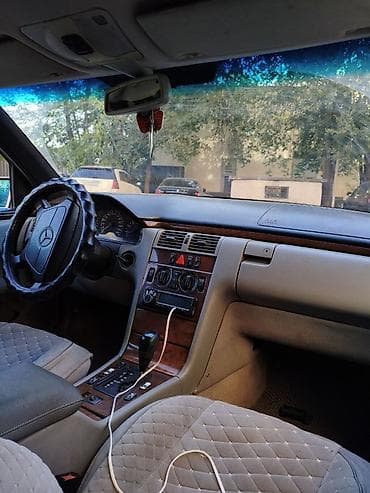 еврейский авто: Mercedes-Benz E-Class: 1999 г., 2.4 л, Автомат, Бензин, Седан — 7