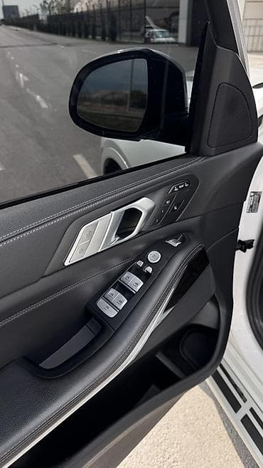BMW X7: 2019 г., 3 л, Автомат, Бензин, Внедорожник — 9