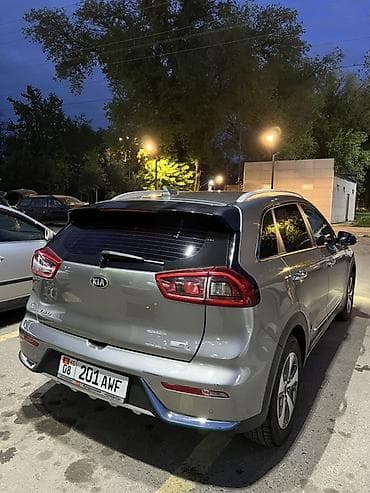 mini cooper: Kia Niro: 2018 г., 1.6 л, Автомат, Гибрид, Кроссовер — 5
