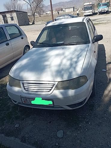 lexus es 2004: Daewoo Nexia: 2011 г., 1.6 л, Механика, Бензин, Седан — 1