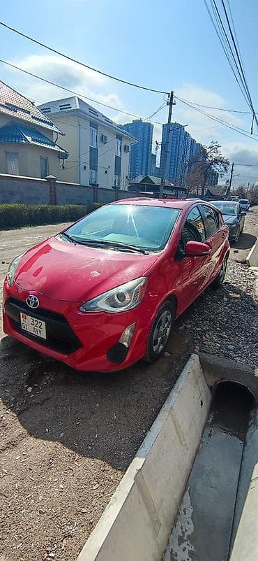 тойота приус с: Toyota Aqua: 2016 г., 1.5 л, Вариатор, Гибрид, Хэтчбэк — 1