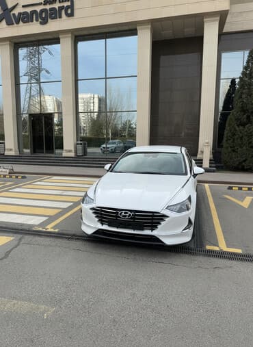 домкрат соната: Hyundai Sonata: 2021 г., 2 л, Автомат, Газ, Седан — 1