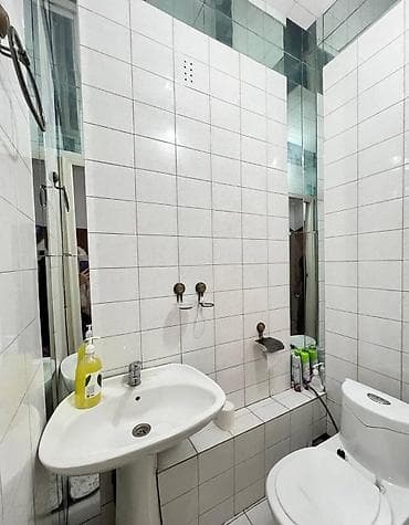 квартира 3комнаты: 3 комнаты, 70 м², 106 серия, 9 этаж — 6