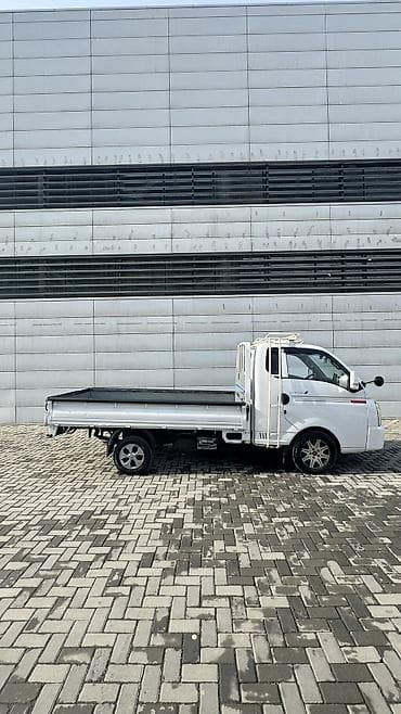 форд гурзовой: Hyundai Porter: 2021 г., 2.5 л, Автомат, Дизель, Бус — 8