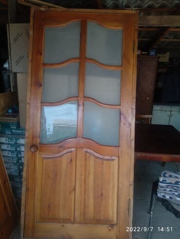 кухонный шкаф с мойкой: Межкомнатная дверь со стеклом — 4