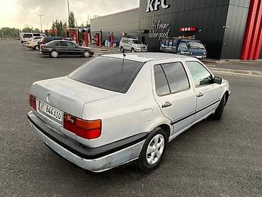 forester sg9: Volkswagen Vento: 1993 г., 1.8 л, Механика, Седан — 10