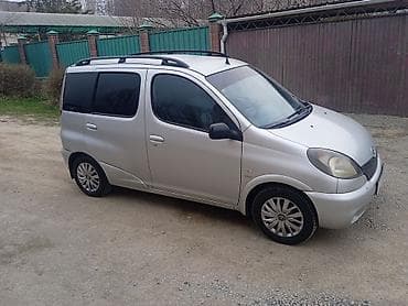 мерседес бенз в210: Toyota Yaris Verso: 2001 г., 1.5 л, Ручные, Бензин, Хэтчбэк — 3