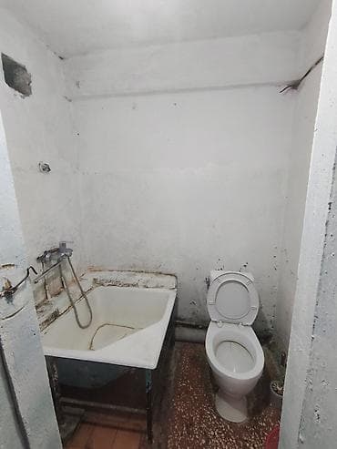 1 комн кв сдаю: 1 комната — 3