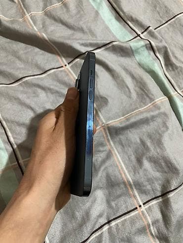 Уюлдук телефондор: IPhone 12 Pro Max — 7