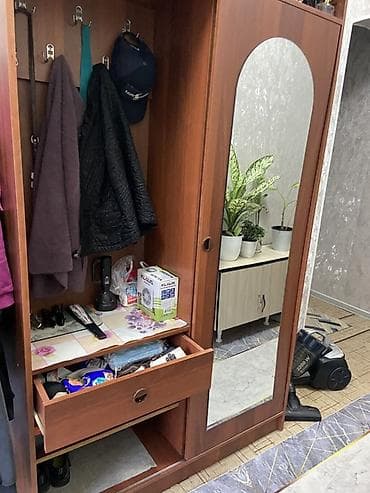 Мебельные гарнитуры: Гарнитур для прихожей, Б/у, Зеркало, Комод, ДСП, цвет - Коричневый — 3