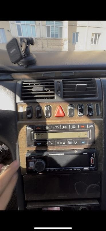 w211 e63: Mercedes-Benz E-Class: 1999 г., 3.2 л, Автомат, Бензин, Седан — 5