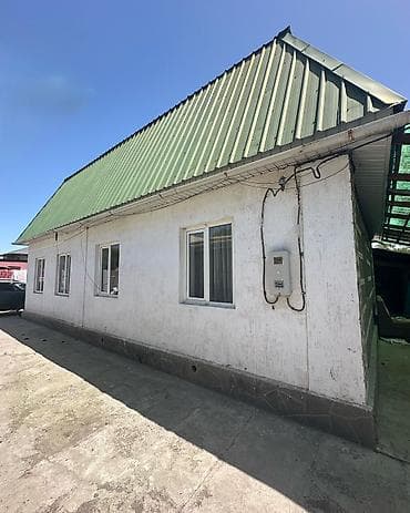 act building: ✨Продаётся дом в с. Сокулук✨ 🏡 Характеристики： • Участок - 6 соток • — 2