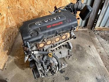 sprinter 2 9: Бензиновый мотор Toyota 2.4 л, Б/у, Оригинал — 1