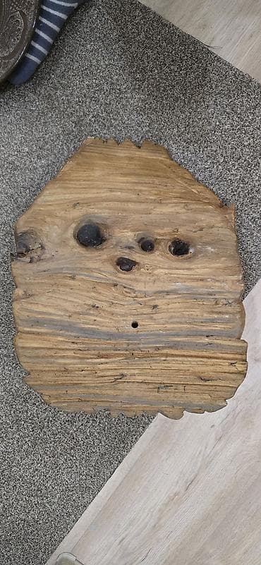 бараньи головы: Резной настенный декор «Голова льва» из массива дерева. - Материал — 2