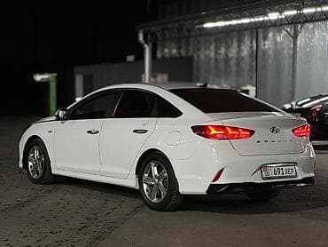 camry 30: Hyundai Sonata: 2019 г., 2 л, Автомат, Газ, Седан — 3