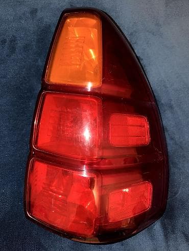 Глушители: Продается задний фонарь (правый) на Lexus' gx470 ориентировочно 5год — 4
