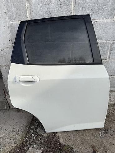 купить куртки мужские: Дверь Задняя правая Honda, Б/у — 1