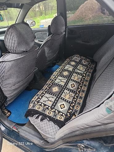 Daewoo Lanos: 1999 г., 1.5 л, Ручные, Седан
