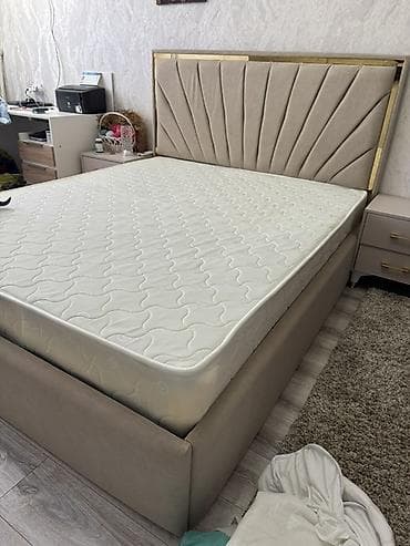 кровать с подъёмным механизмом: Двуспальная кровать, Новый, С мягким изголовьем, длина - 200 см — 1