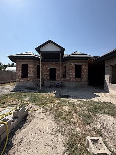 под псо это: 📍В центре Сокулука продаётся дом на участке 7соток. 🏷️Об объекте — 2