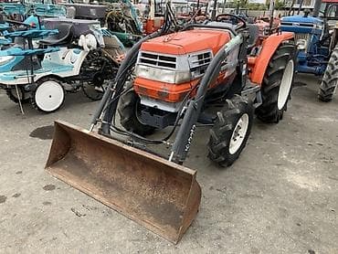 трактор с куном: Kubota L3202DT Sunshine — компактный полноприводный трактор с передней — 5