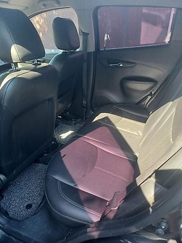 дворник маторчик: Chevrolet Spark: 2016 г., 1 л, Автомат, Бензин, Хэтчбэк — 5