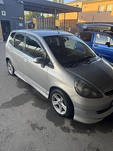 хонда истеп 1: Honda Fit: 2003 г., 1.3 л, Вариатор, Бензин, Хетчбек — 1