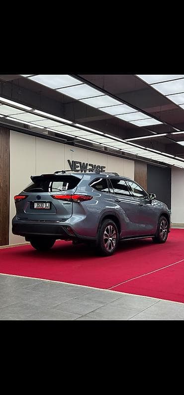 corolla 2022: Toyota Highlander: 2022 г., 2.5 л, Автомат, Гибрид, Кроссовер — 4